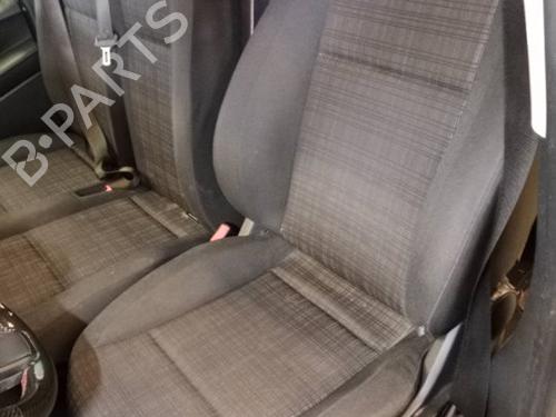 Used Left front seat MERCEDES-BENZ VITO Tourer (W447) 114 CDI 4-matic (447.701, 447.703, 447.705) (136 hp) 29834596