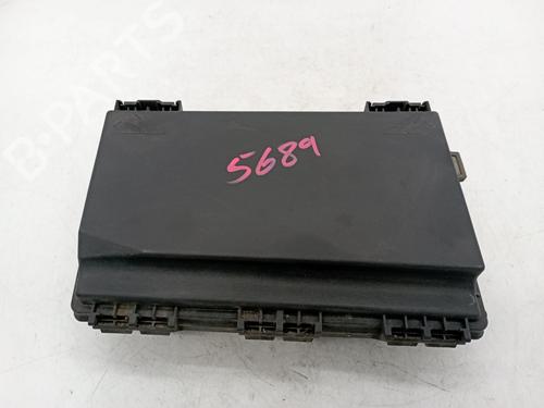 Used Fuse box Fuse box 36476226 36476226