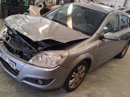 Fuse box OPEL ASTRA H (A04) | BP18096263E1