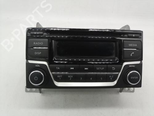 Used Radio NISSAN JUKE (F15) [2010-2019]  22399016