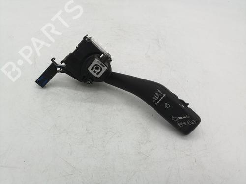 Used Steering column stalk SEAT LEON (1P1) [2005-2013]  26332234