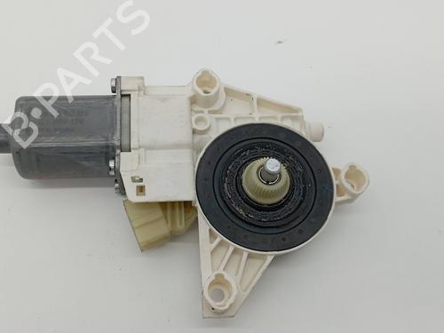 Used Right front window motor MERCEDES-BENZ M-CLASS (W164) ML 280 CDI 4-matic (164.120) (190 hp) 15504674