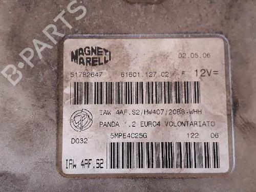 Engine control unit (ECU) FIAT PANDA (169_)  | BP1763731M57 