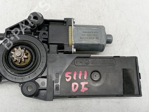 Used Left front window motor RENAULT MEGANE III Hatchback (BZ0/1_, B3_) 1.5 dCi (BZ09, BZ0D, BZ1W, BZ29, BZ14) (110 hp) 28805781