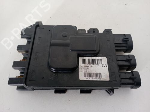 electronic-module-renault-megane-iii-hatchback-bz01_-b3_-2008-33936047 main image