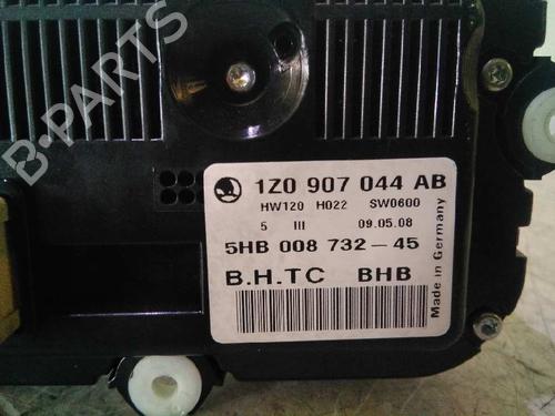 Climate control SKODA OCTAVIA II (1Z3)  | BP4725378I5 