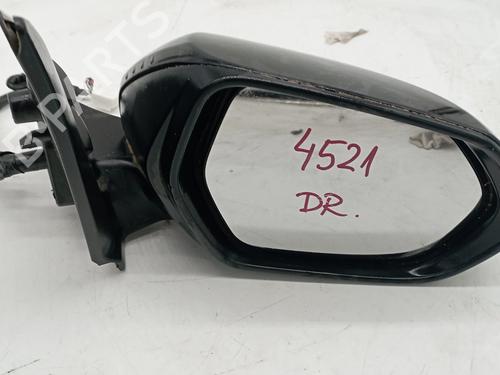 Used Right mirror TOYOTA YARIS (_P13_) 1.5 (NSP131_) (112 hp) 21758119