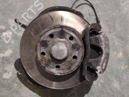 Used Left front steering knuckle MERCEDES-BENZ C-CLASS (W204) C 200 CDI (204.001) (136 hp) 15955192