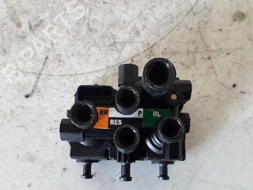 Electronic module LAND ROVER RANGE ROVER SPORT II (L494) 3.0 TDV6 4x4 | BP1582088M83 