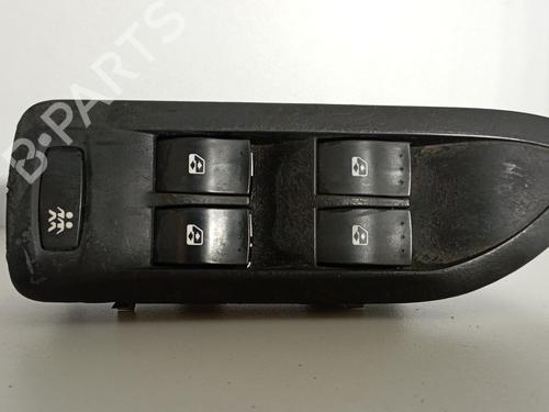 Used Left front window switch Left front window switch RENAULT LAGUNA II (BG0/1_) [2001-2007] 32724519 32724519