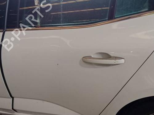 left-rear-door-renault-megane-iv-hatchback-b9amn_-2015-33616872 main image