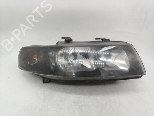 Faro derecho SEAT TOLEDO I (1L2) 1.9 TDI (110 hp) 32348726