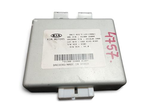 Used Electronic module KIA SPORTAGE III (SL) 1.7 CRDi (116 hp) 32374729