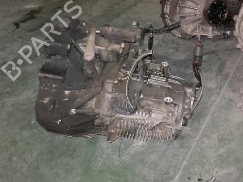 Used Gearbox NISSAN PRIMERA Hatchback (P11) 2.0 TD (90 hp) 1275510