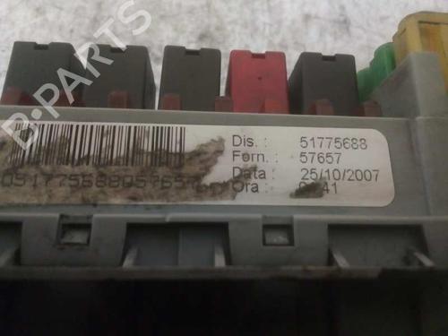 Fuse box FIAT BRAVO II (198_) 1.9 D Multijet (198AXB1A) | BP2822401E1 