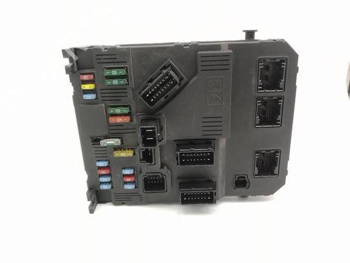 Used Fuse box Fuse box PEUGEOT 206 Hatchback (2A/C) [1998-2012] 12215641 12215641
