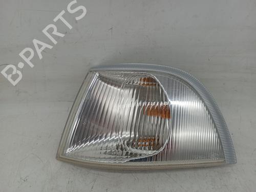 Clignotant avant gauche Clignotant avant gauche VOLVO V40 Estate (645) 2.0 T (165 hp) 34460996 34460996