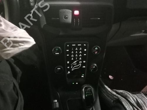 Engine VOLVO V40 Hatchback (525) D2 | BP31881974M1