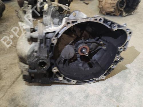 Used Gearbox PEUGEOT 407 (6D_) 2.0 (6DRFNB, 6DRFNE) (136 hp) 17153584