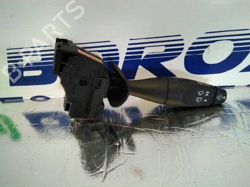 Used Steering column stalk FORD FIESTA V (JH_, JD_) 1.4 16V (80 hp) 1373179