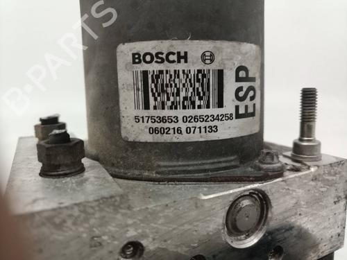 ABS pump ALFA ROMEO GT (937_)  | BP9392450M43