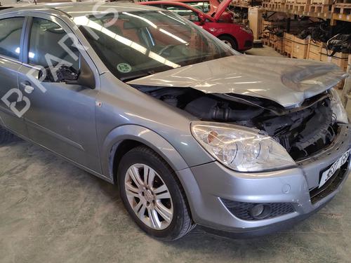 Fuse box OPEL ASTRA H (A04) | BP18096263E1