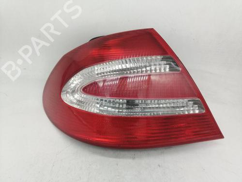 Used Left taillight MERCEDES-BENZ CLK Convertible (A209) CLK 320 (209.465) (218 hp) 32123976
