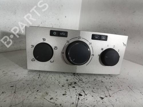 Used Climate control OPEL ASTRA H (A04) [2004-2014]  19312579