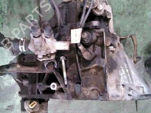 Used Gearbox PEUGEOT 206 Hatchback (2A/C) 2.0 HDI 90 (90 hp) 1327434