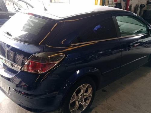 Fuse box OPEL ASTRA H GTC (A04) | BP30143305E1