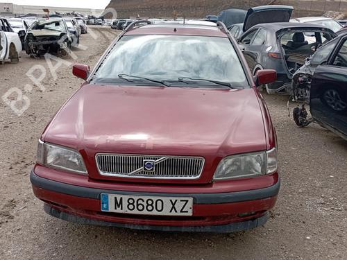 Brugte VOLVO V40 Estate (645)  2.0 T  4598408