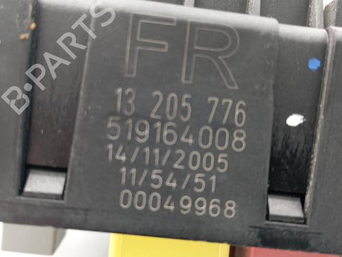 Fuse box OPEL VECTRA C (Z02)  | BP15504779E1 