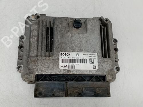 Engine control unit (ECU) OPEL ZAFIRA / ZAFIRA FAMILY B (A05) | BP28805858M57