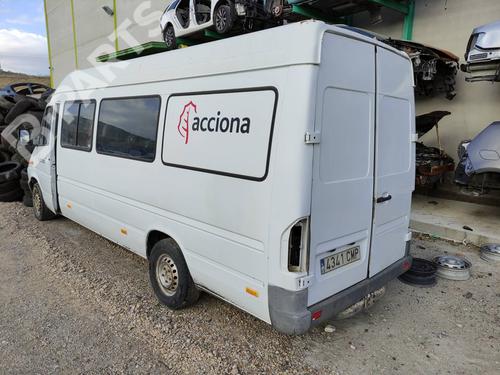 Used Parts MERCEDES-BENZ SPRINTER 4-t Van (B904)    942422