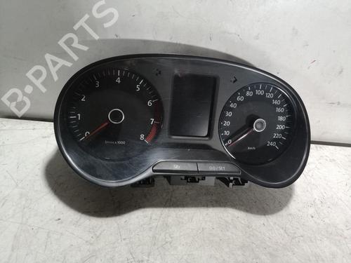 Used Instrument cluster VW POLO V (6R1, 6C1) [2009-2022]  7216156