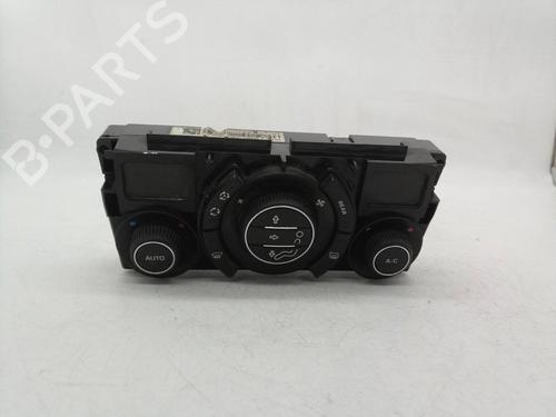 Airco bedieningspaneel PEUGEOT 5008 (0U_, 0E_) 2.0 HDi 150 / BlueHDi 150 (150 hp) 29746885