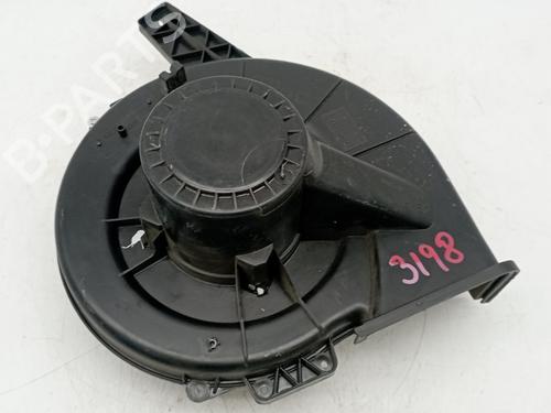 Heater blower motor SEAT IBIZA IV ST (6J8, 6P8) 1.6 TDI | BP20674462M62 