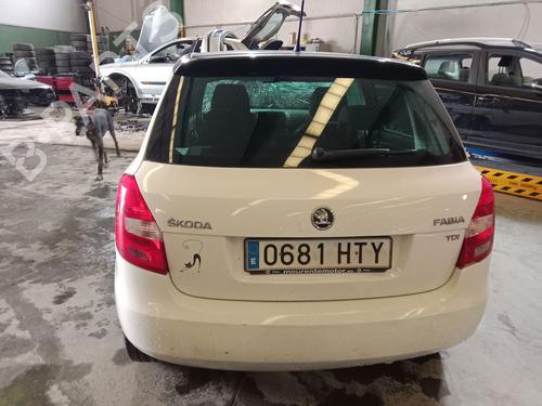 Used Tailgate SKODA FABIA II Combi (545) 1.6 TDI (75 hp) 31881871