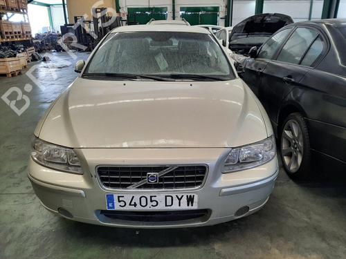 Fuse box VOLVO S60 I (384)  | BP17956046E1