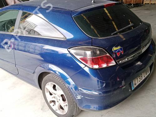 Fuse box OPEL ASTRA H GTC (A04) | BP30143305E1