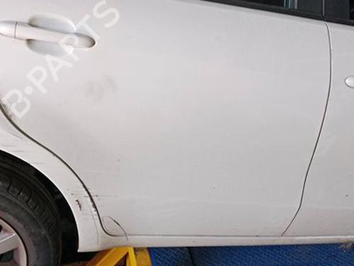 Used Right rear door Right rear door 38445201 38445201