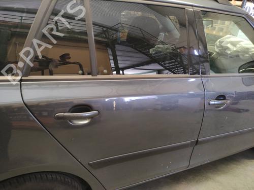 Used Right rear door SKODA FABIA II Combi (545) 1.4 TDI (80 hp) 13918040