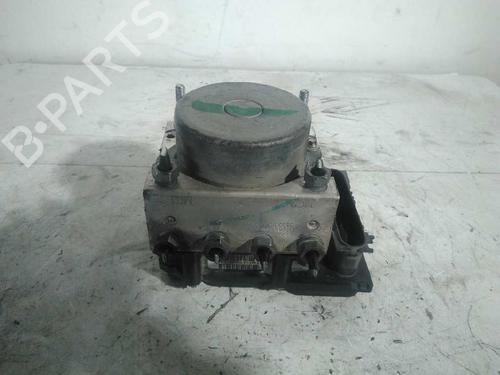 ABS Bremseaggregat NISSAN MICRA III (K12) 1.4 16V (88 hp) 5580745