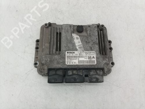 Used Engine control unit (ECU) Engine control unit (ECU) 38114818 38114818