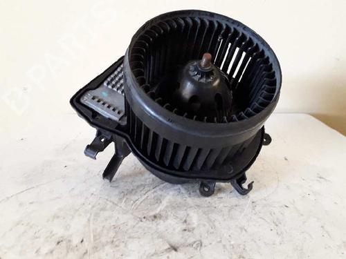 Used Heater blower motor MERCEDES-BENZ CLK (C209) CLK 270 CDI (209.316) (170 hp) 3133672