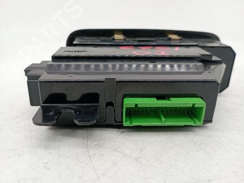 Left front window switch VOLVO S60 I (384) | BP36258682I27 - Image 2