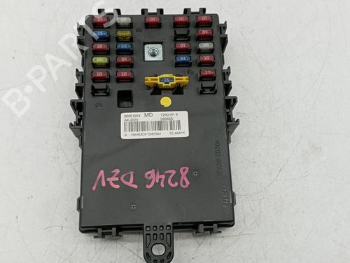 Used Fuse box CHEVROLET AVEO / KALOS Saloon (T250, T255) [2005-2025]  20648580