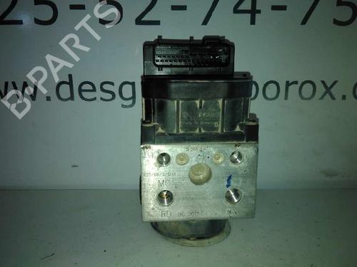 Used ABS pump CITROËN XSARA (N1) [1997-2005]  1077273