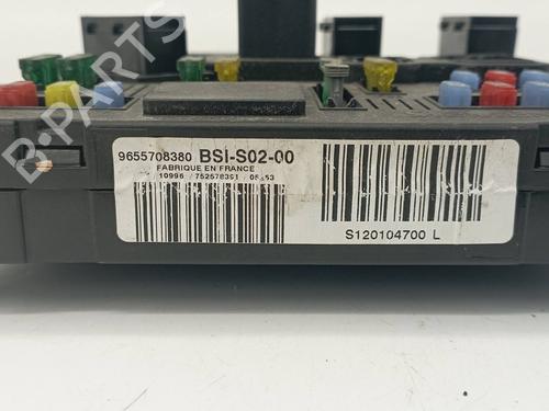 Fuse box PEUGEOT 407 (6D_)  | BP16582274E1 