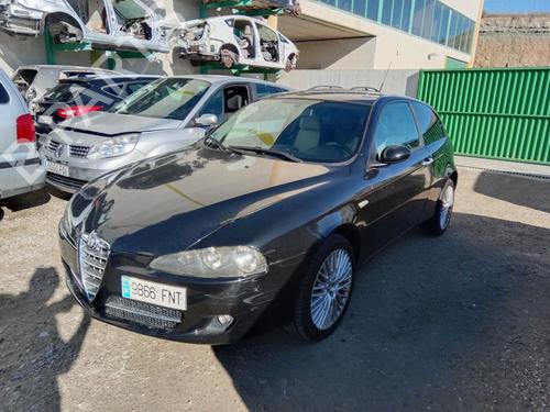 Left taillight ALFA ROMEO 147 (937_) 2.0 16V T.SPARK (937.AXA1, 937.AXC1, 937.BXC1) | BP32188227C34